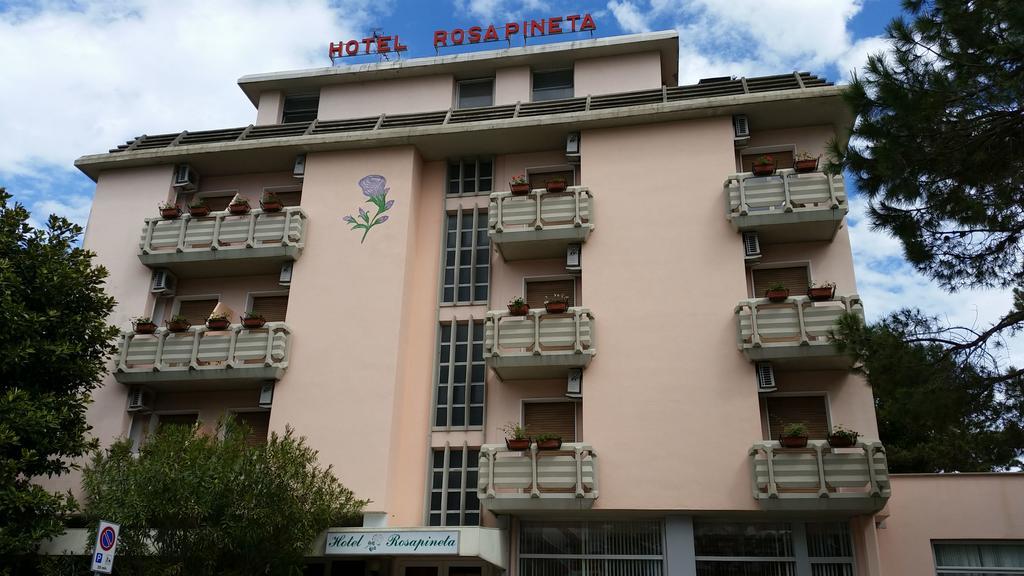 Hotel Rosapineta - Adults Only Lignano Sabbiadoro Buitenkant foto